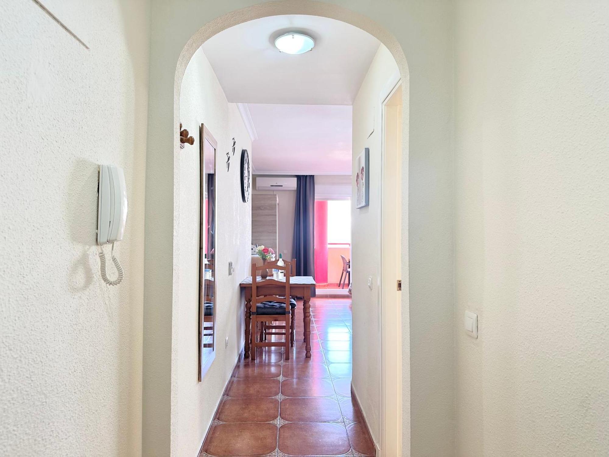 Costa Del Sol Seaside Studio - 5 Mins From Beach Фуэнхирола Экстерьер фото