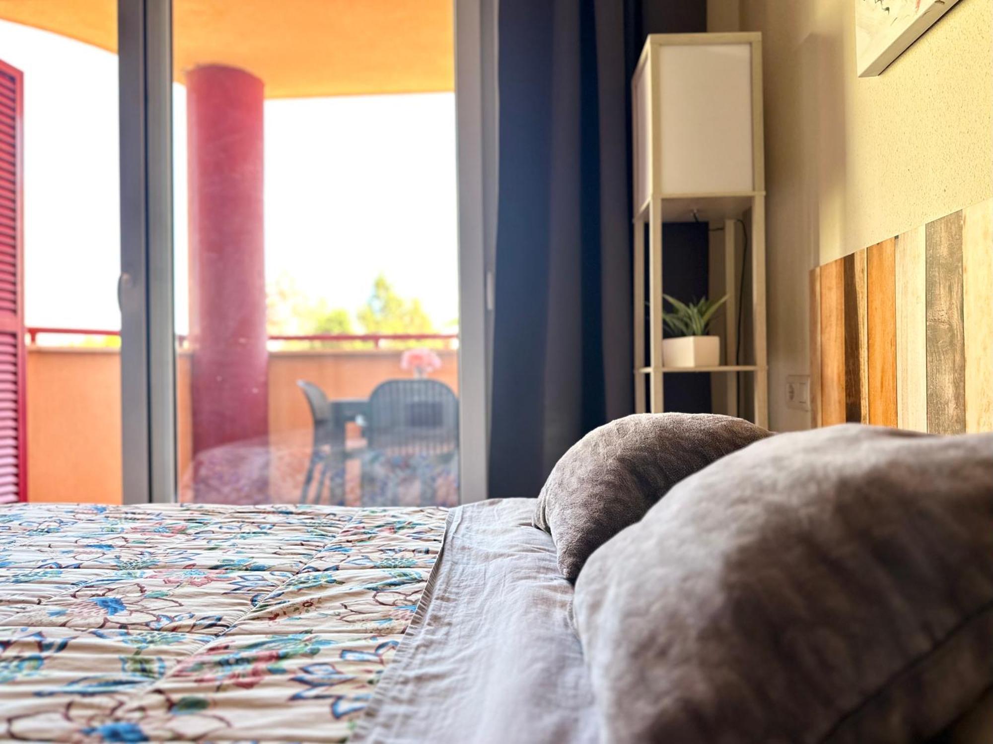 Costa Del Sol Seaside Studio - 5 Mins From Beach Фуэнхирола Экстерьер фото